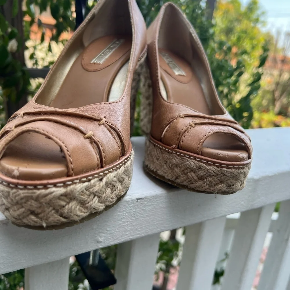 Banana Republic Tan Leather Wedge Peep-Toe